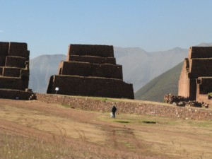 Archaeological complex Rayanllaqta, Peru - photography by Jenny SW Lee