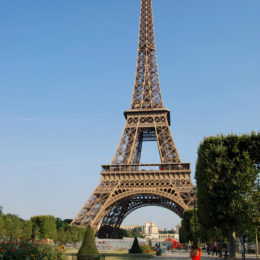 Eiffel Tower, Paris | Photography by Jenny S.W. Lee